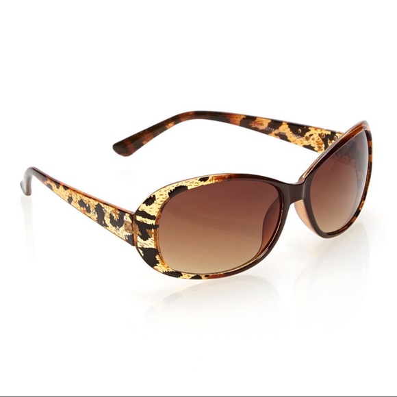Steve Madden Accessories - Steven Madden Animal Print Crystal Sunglasses